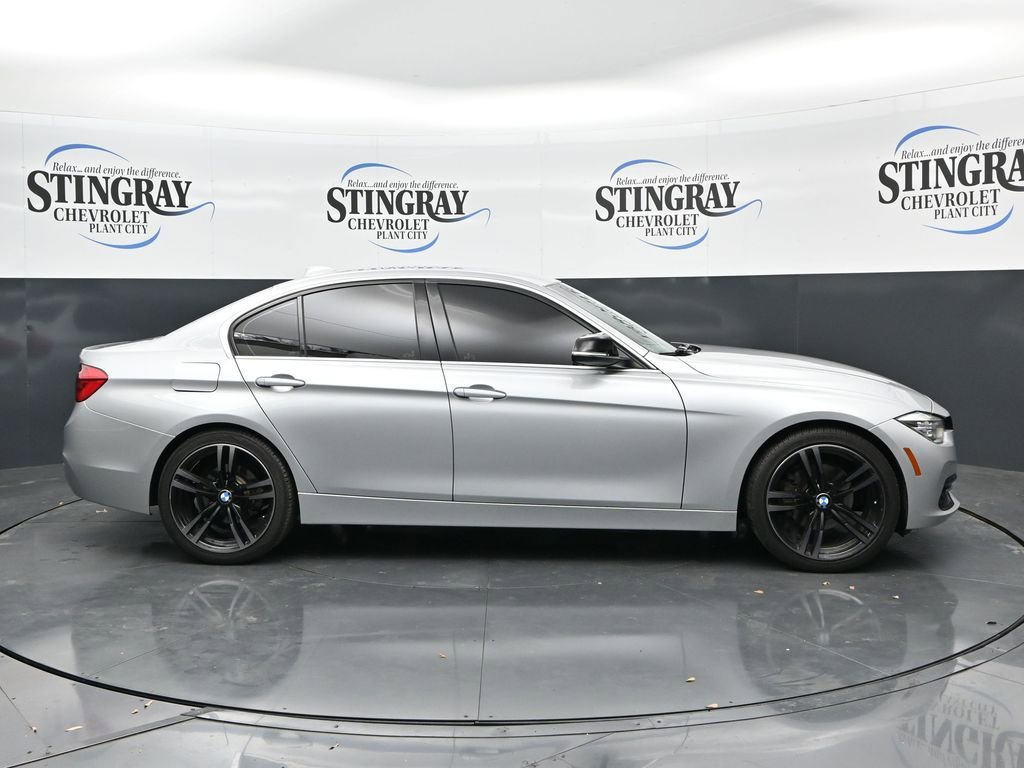 Used 2018 BMW 330i Sedan RWD image 8