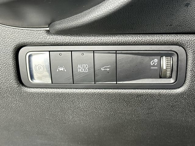 Used 2024 Chevrolet Equinox EV RS FWD image 23