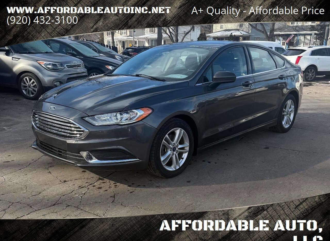 Used 2018 Ford Fusion SE image 1