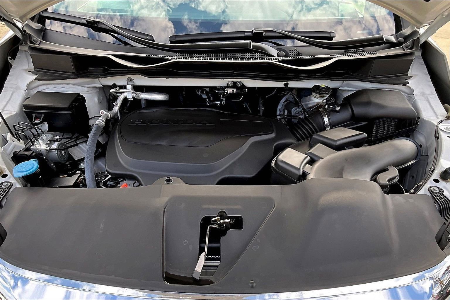 Used 2023 Honda Odyssey Elite image 10