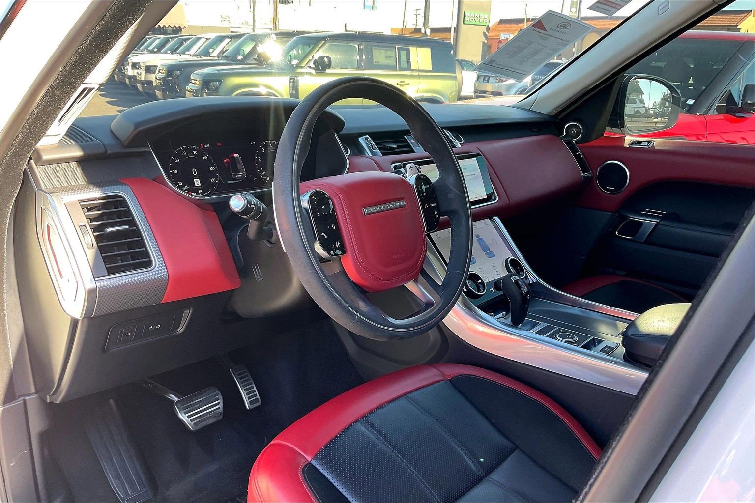 Used 2021 Land Rover Range Rover Sport HST AWD/4WD image 17