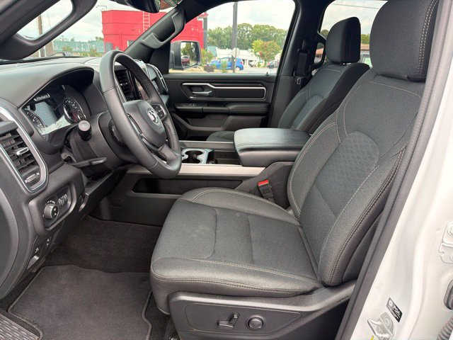 Used 2025 RAM 1500 Big Horn AWD/4WD image 12