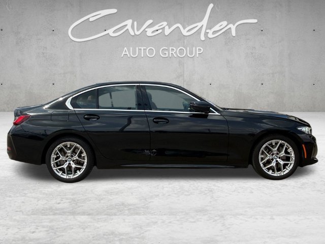 Used 2025 BMW 330i Sedan RWD image 17