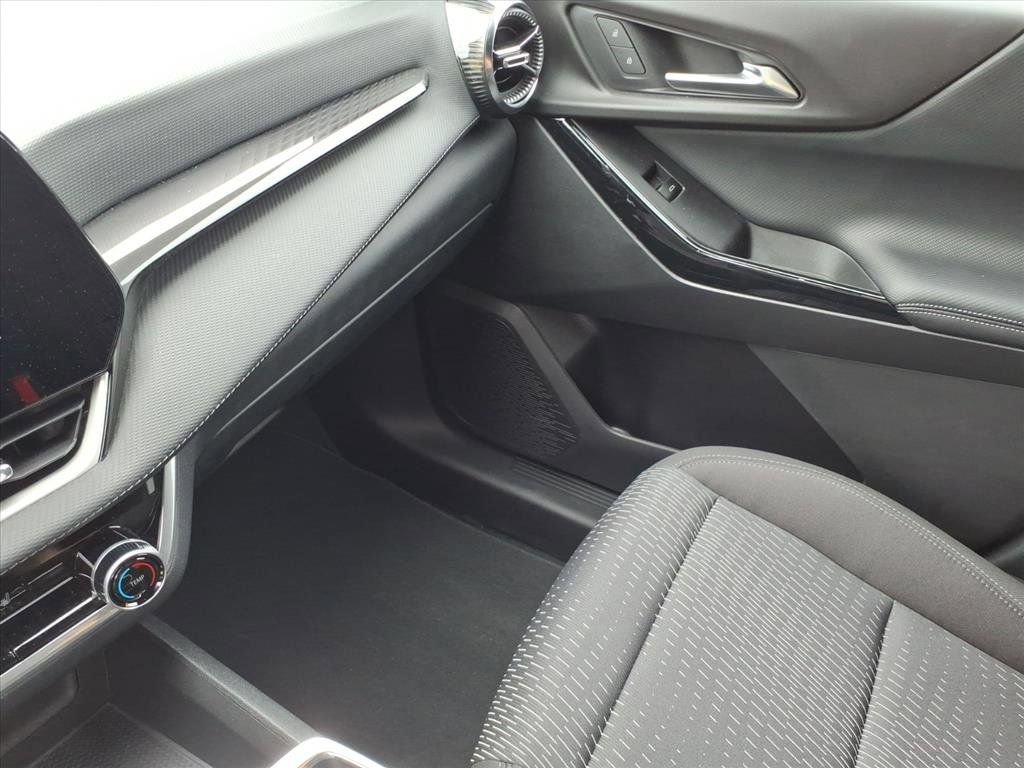 Used 2026 Chevrolet Equinox LT FWD image 31