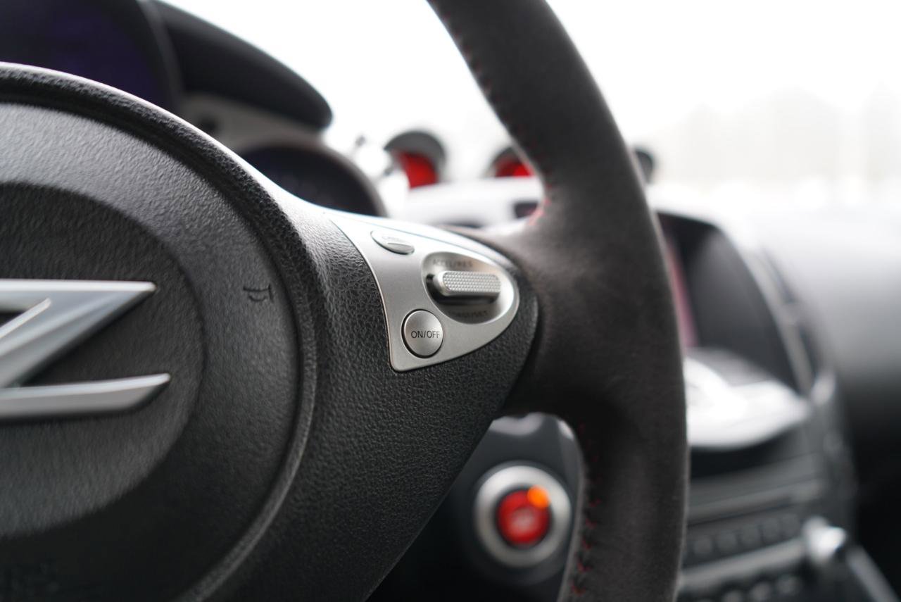 Used 2016 Nissan 370Z Coupe image 28