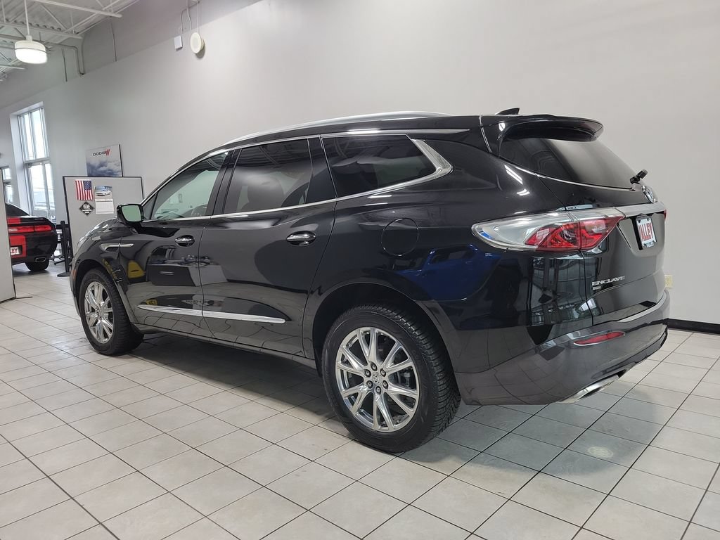 Used 2023 Buick Enclave Essence w/ Experience Buick Package AWD/4WD image 10