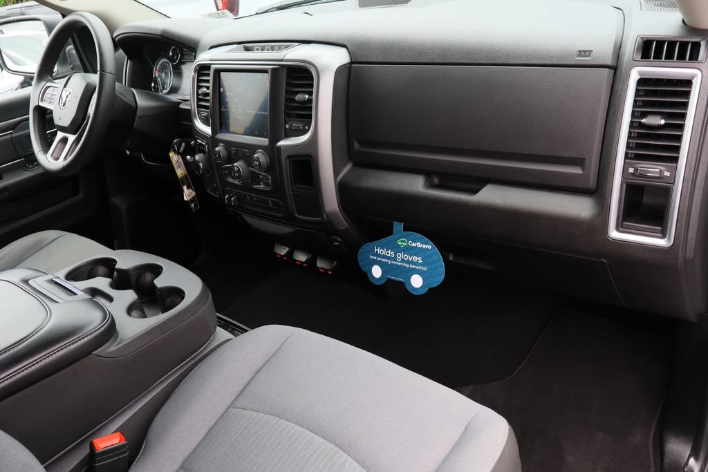 Used 2022 RAM 1500 Classic SLT w/ Electronics Group AWD/4WD image 28