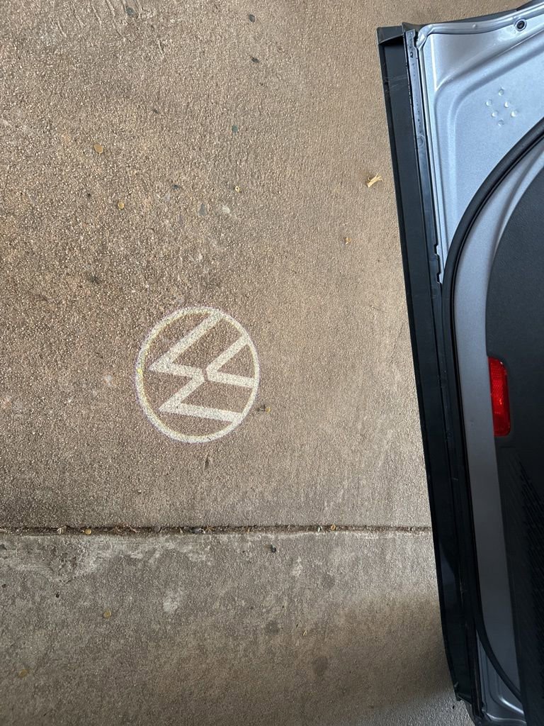 New 2026 Volkswagen Atlas SE image 10