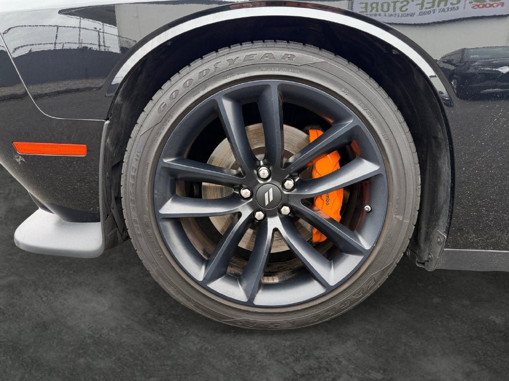 Used 2023 Dodge Challenger GT w/ Plus Package RWD image 5