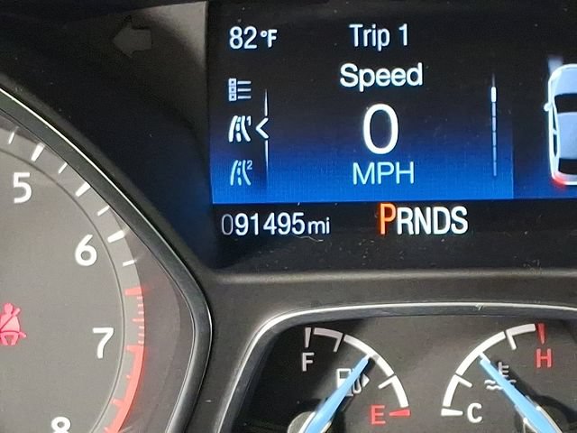 Used 2015 Ford Focus Titanium FWD image 20