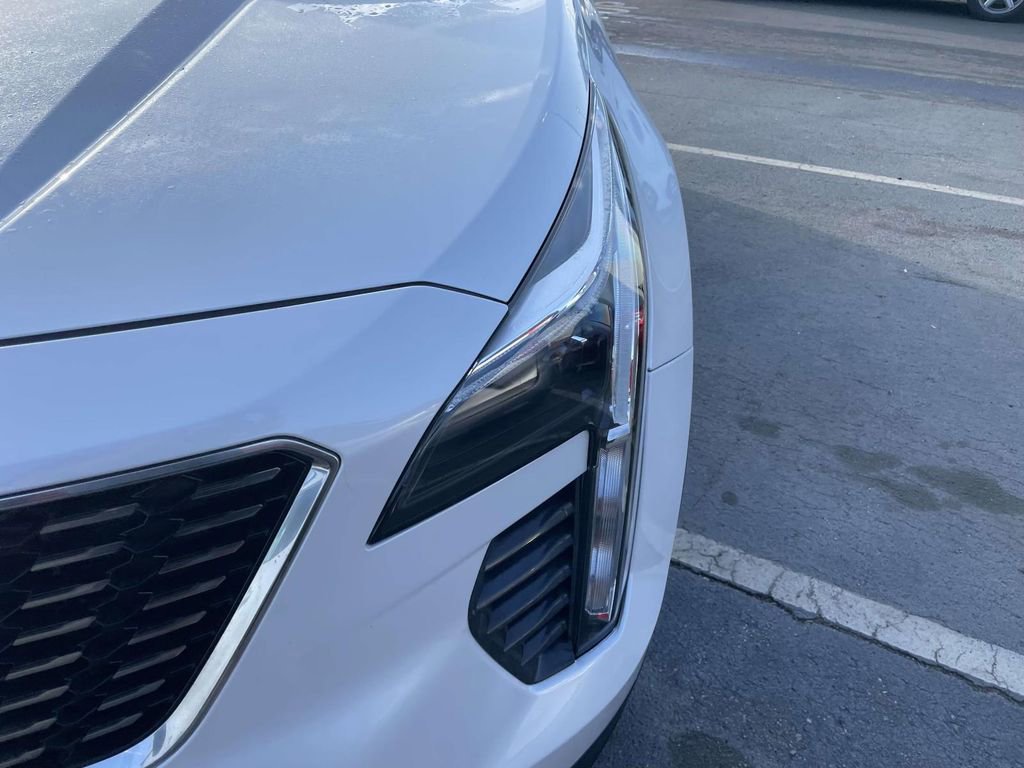 Used 2021 Cadillac XT4 Premium Luxury w/ Cold Weather Package image 14
