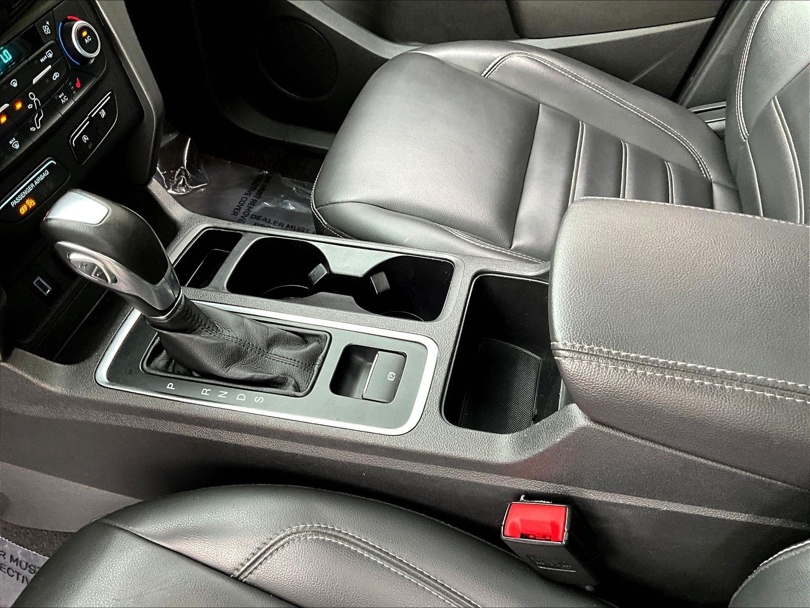 Used 2019 Ford Escape SEL FWD image 18