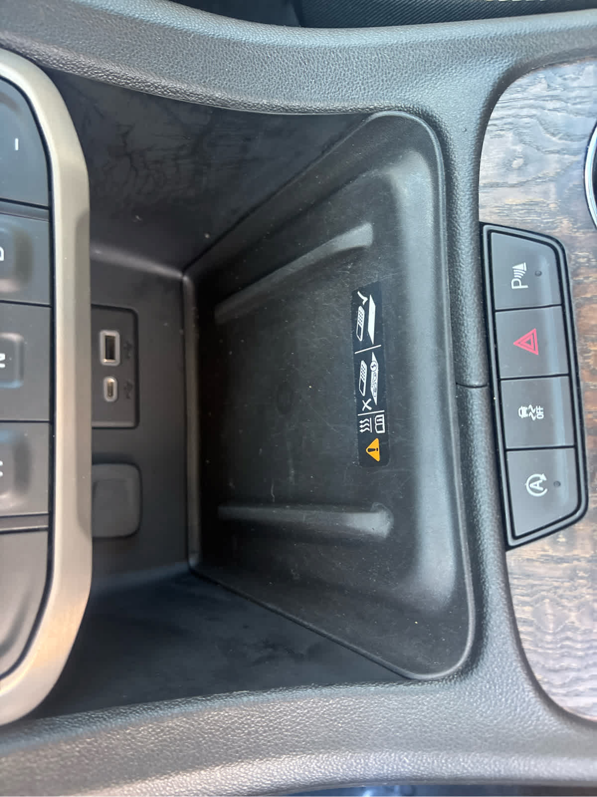 Used 2021 GMC Acadia Denali w/ Denali Ultimate Package AWD/4WD image 31