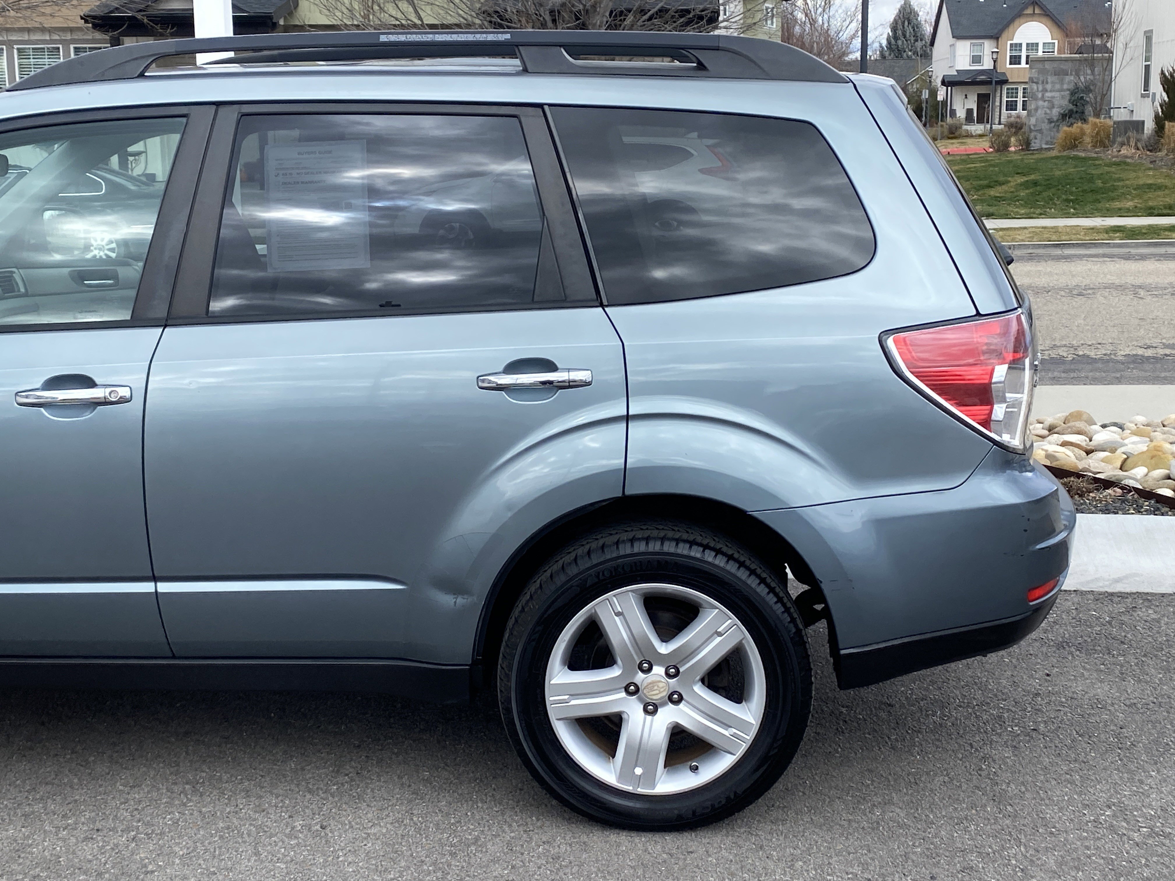 Used 2010 Subaru Forester 2.5X Premium image 4