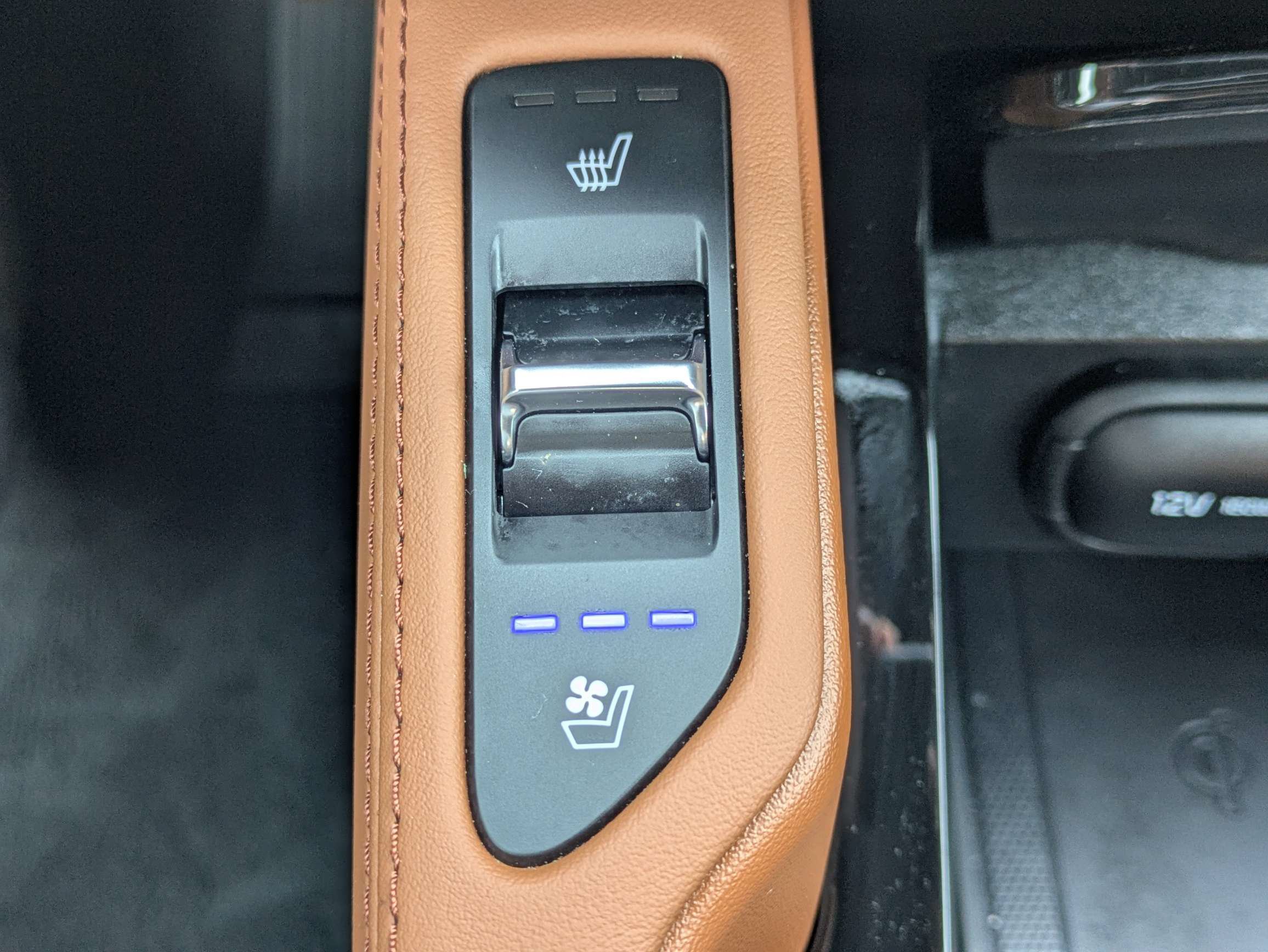 Certified 2025 Kia Telluride EX X-Line AWD/4WD image 27