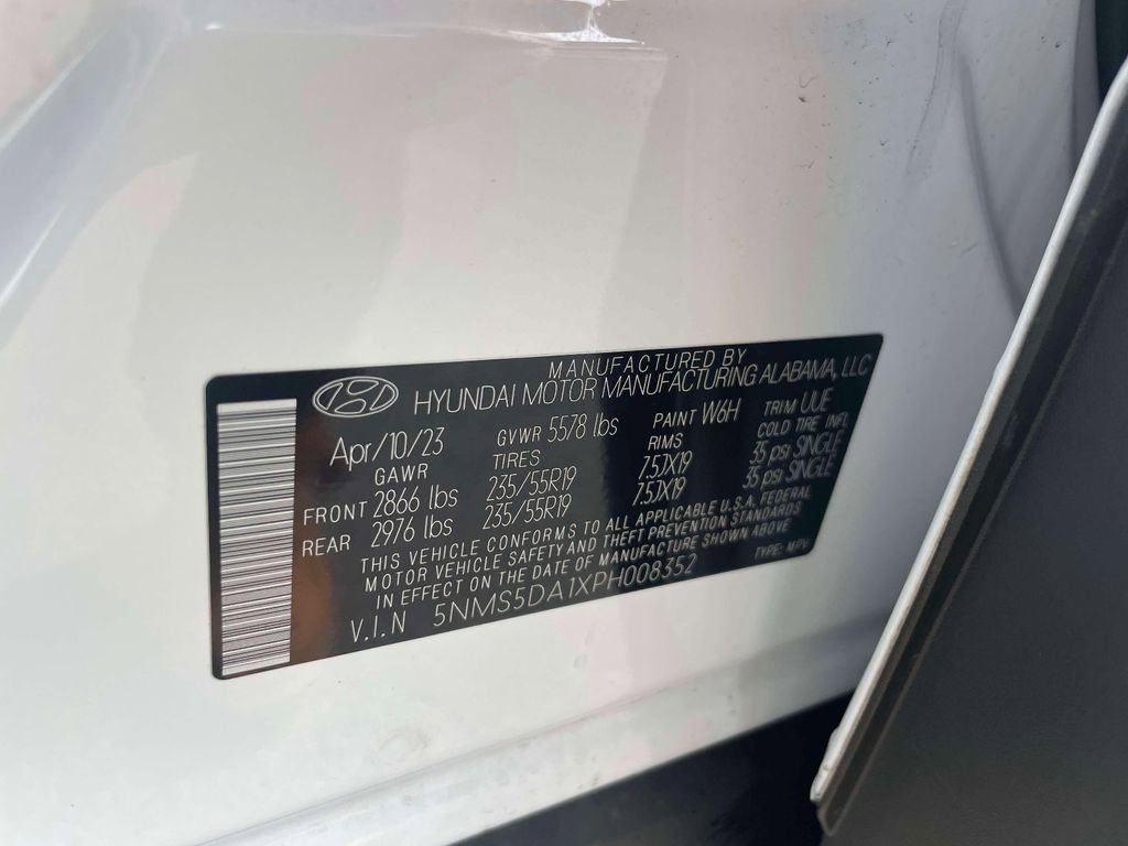Used 2023 Hyundai Santa Fe Limited image 19