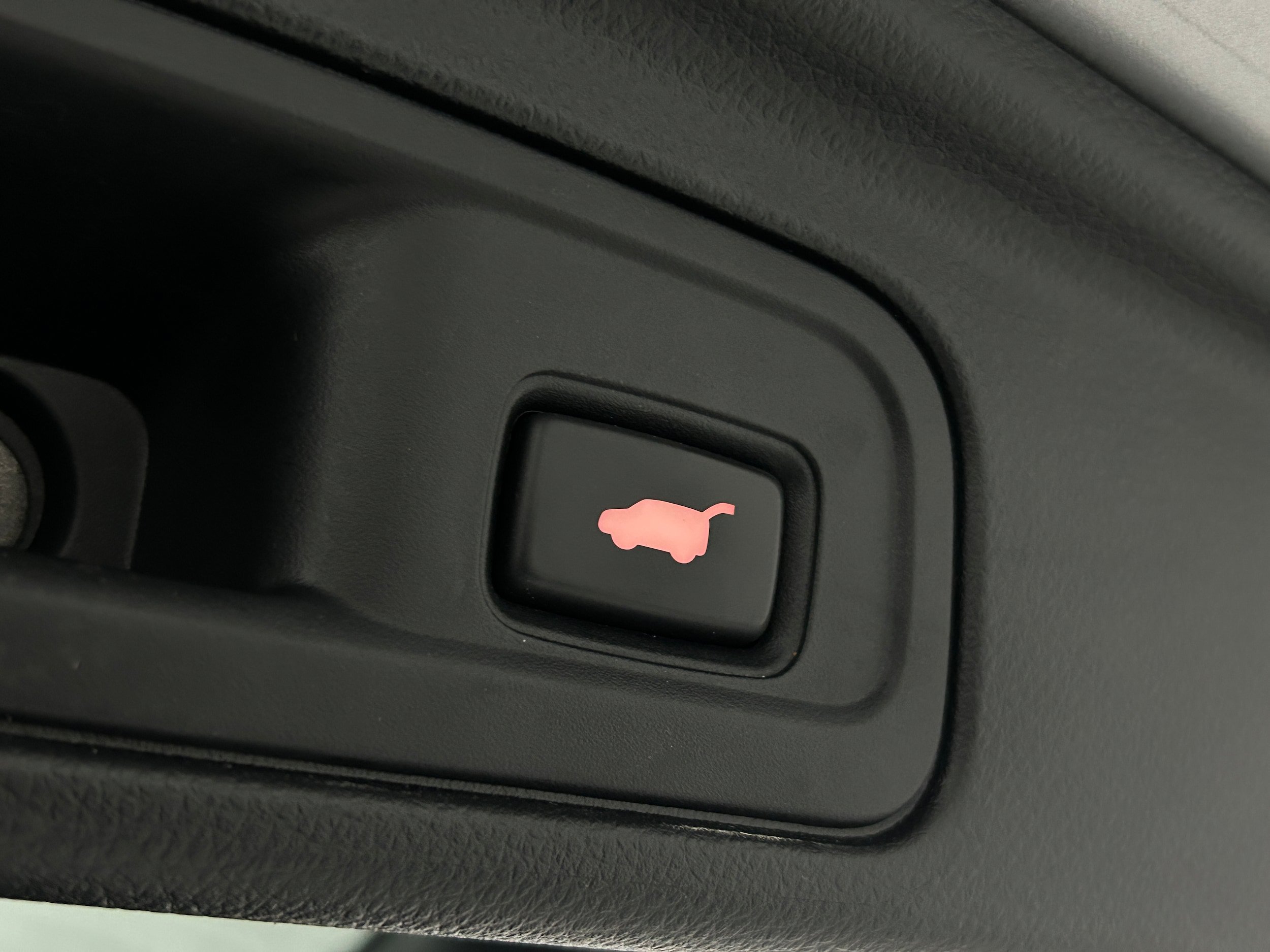 Used 2022 Honda Pilot TrailSport image 37