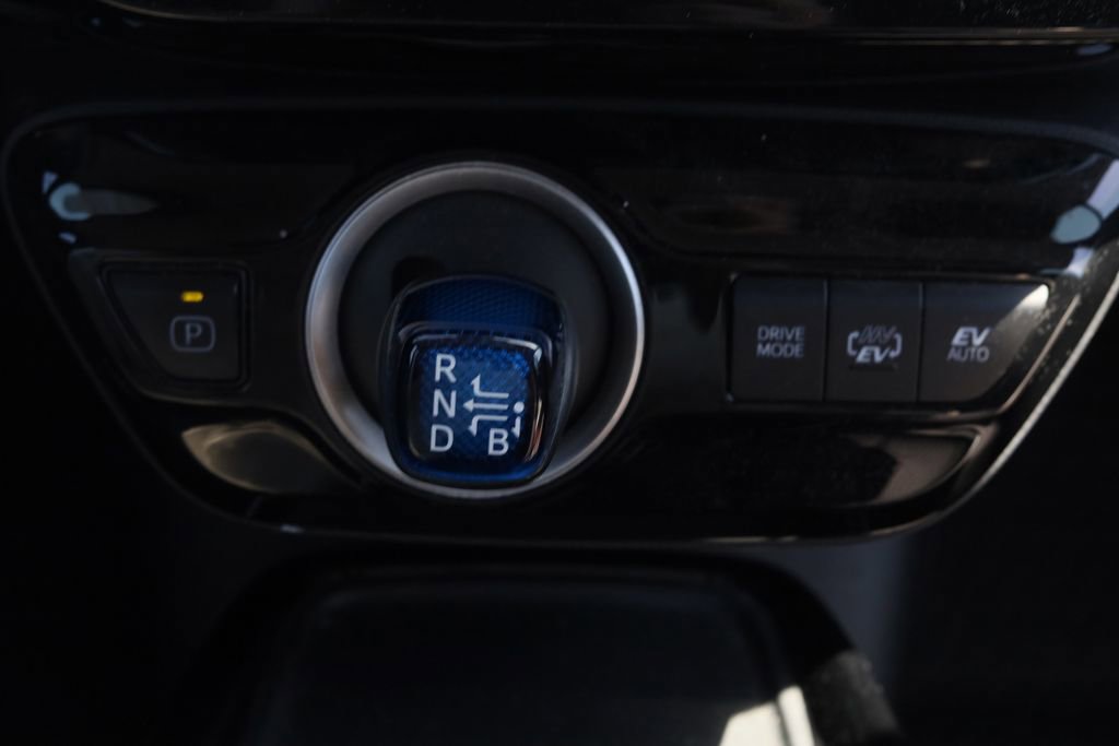 Used 2022 Toyota Prius Prime LE FWD image 21