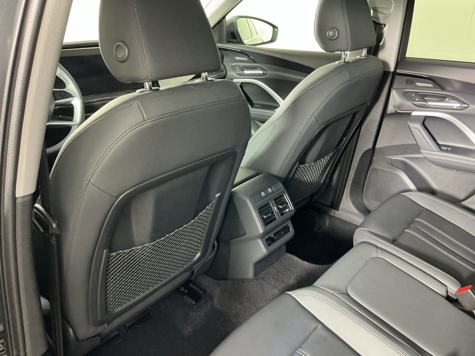 Used 2025 Audi Q5 Premium Plus w/ Premium Plus image 21