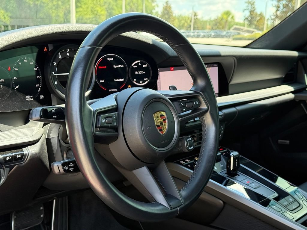 Certified 2021 Porsche 911 Carrera 4 AWD/4WD image 8