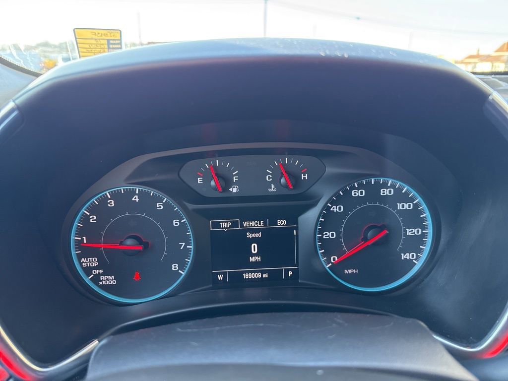 Used 2018 Chevrolet Equinox LT image 46