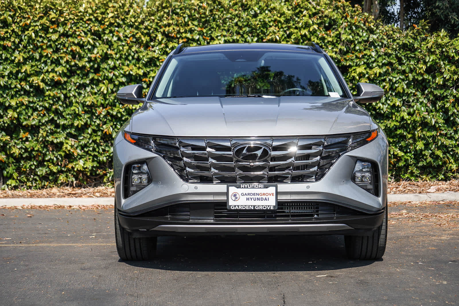Certified 2024 Hyundai Tucson Limited AWD/4WD image 2