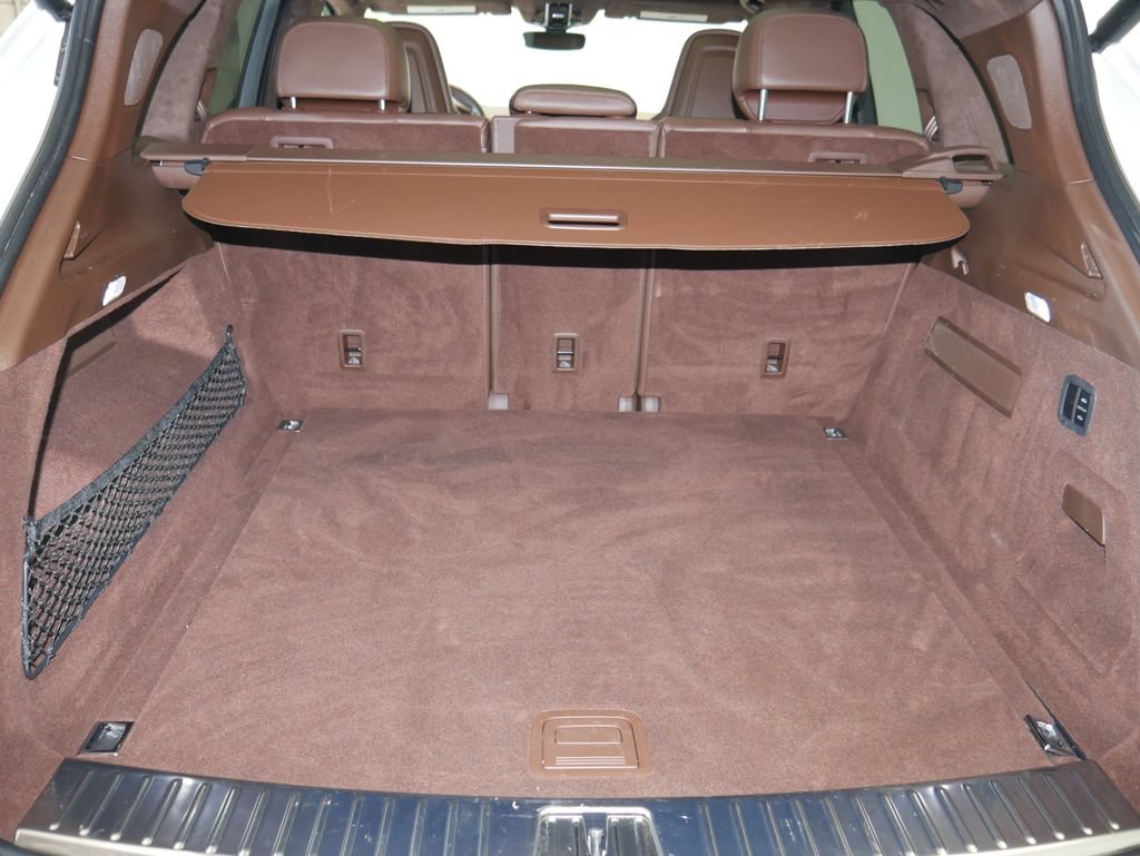 Certified 2023 Porsche Cayenne Turbo AWD/4WD image 22
