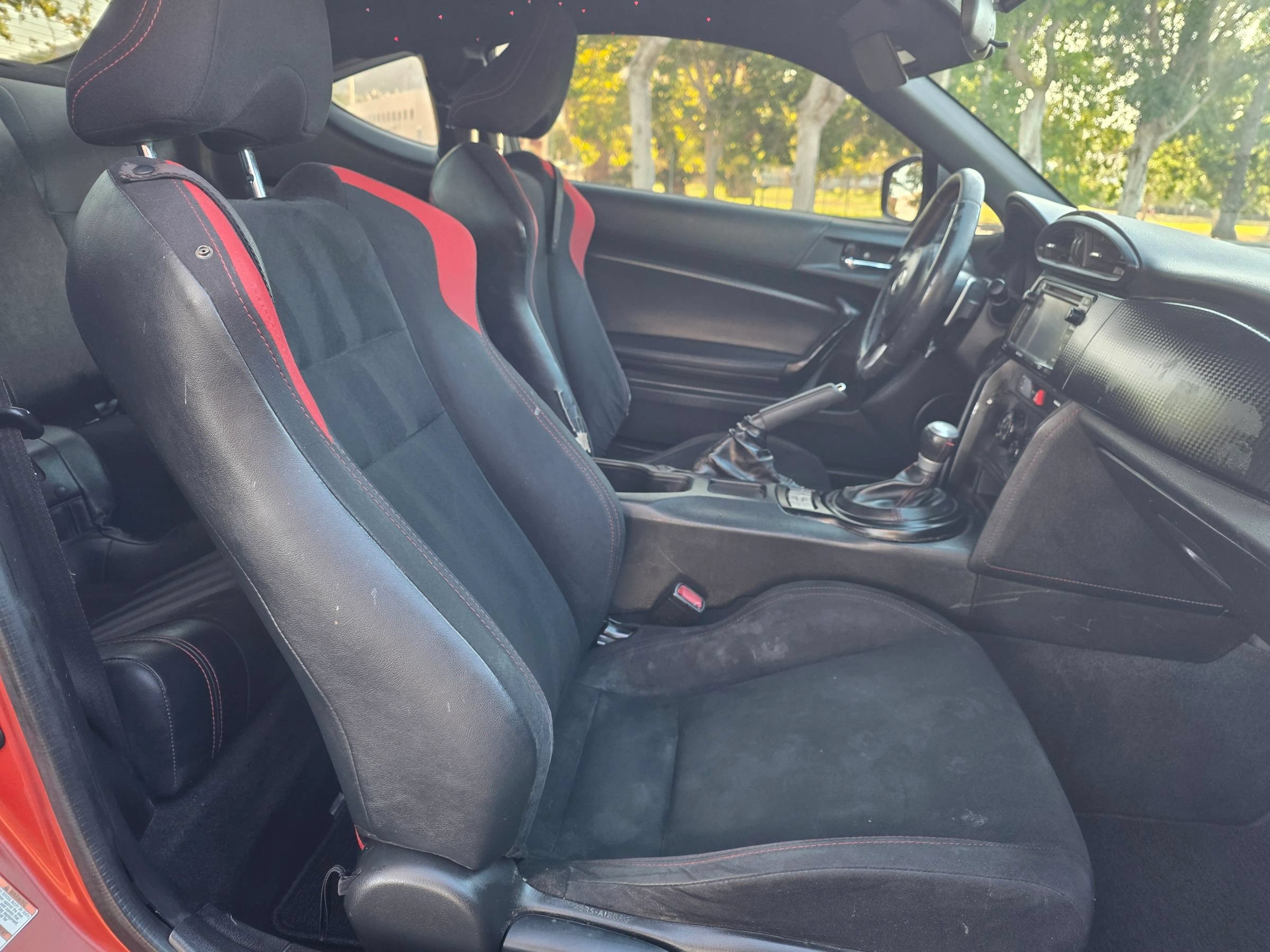 Used 2014 Scion FR-S RWD image 9