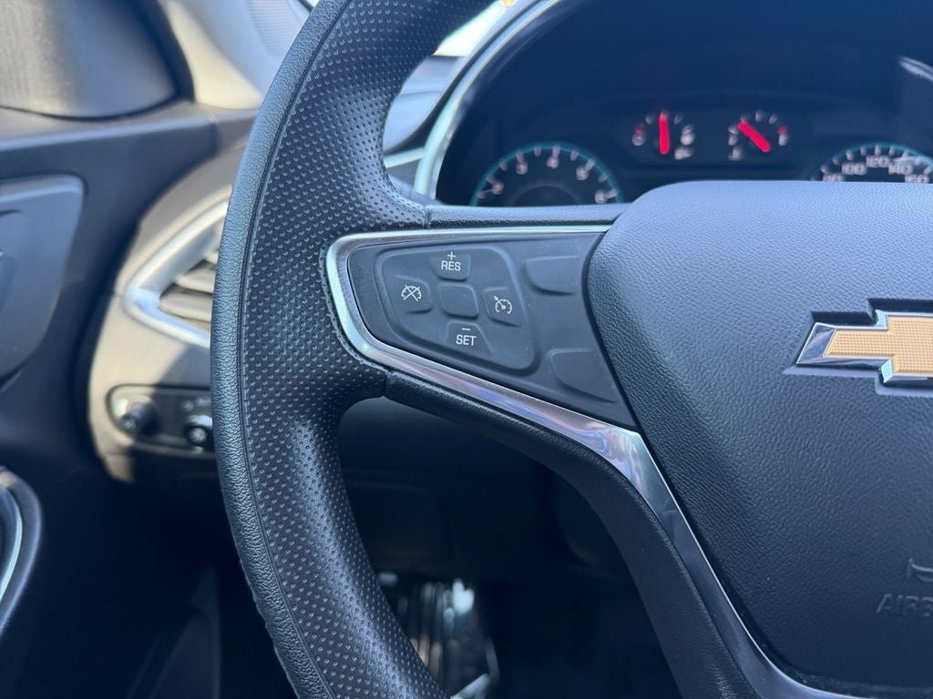 Used 2019 Chevrolet Malibu LT FWD image 15