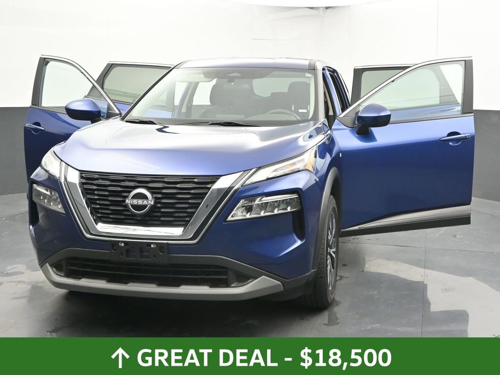 Used 2023 Nissan Rogue SV image 49