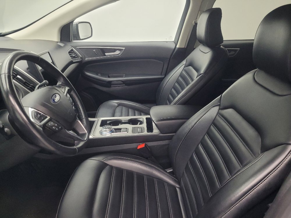 Used 2023 Ford Edge SEL image 17