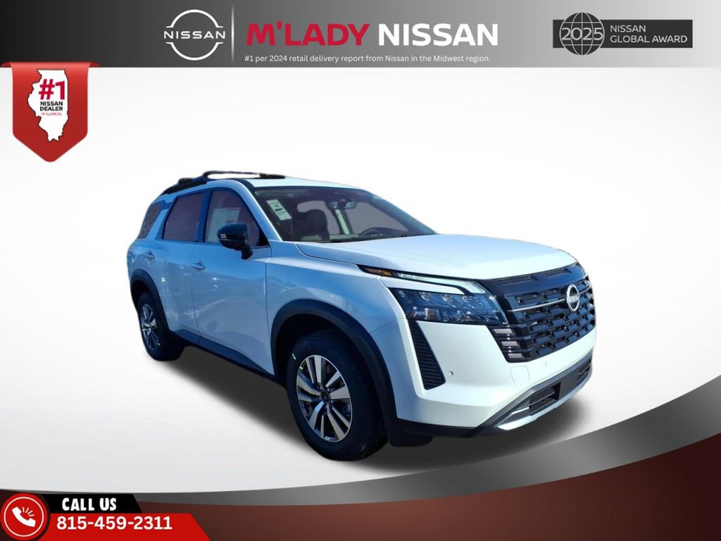 New 2026 Nissan Pathfinder SL image 1