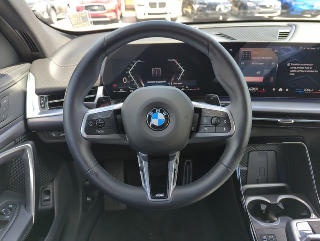 Used 2025 BMW X2 xDrive28i w/ M Sport Package image 16
