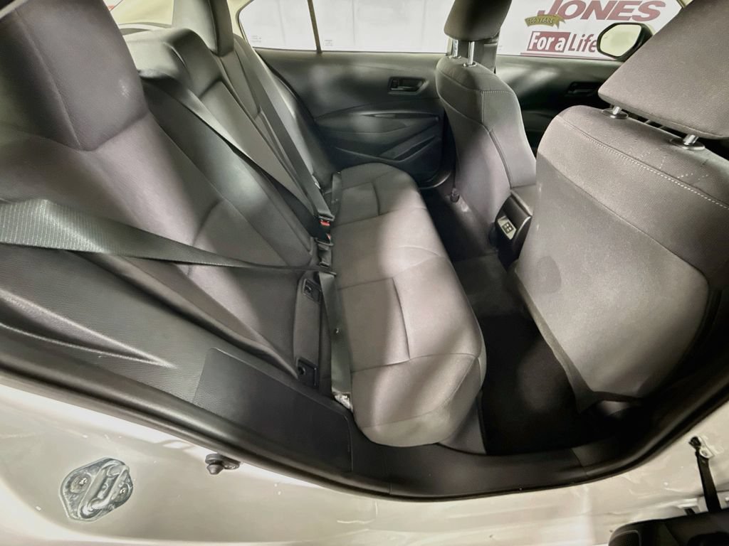 Certified 2026 Toyota Corolla LE FWD image 28