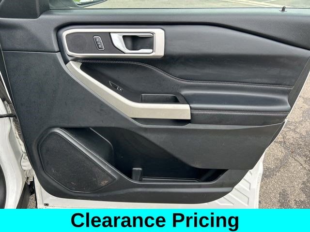 Used 2021 Ford Explorer XLT image 50