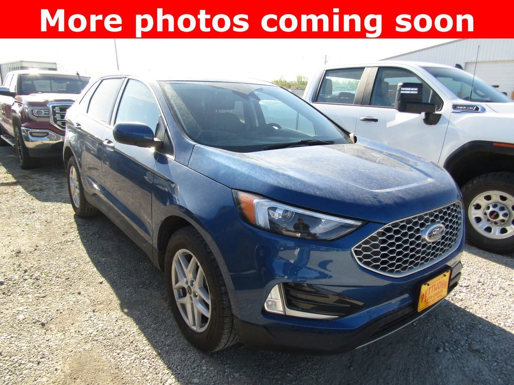 Used 2024 Ford Edge SEL w/ Convenience Package image 7