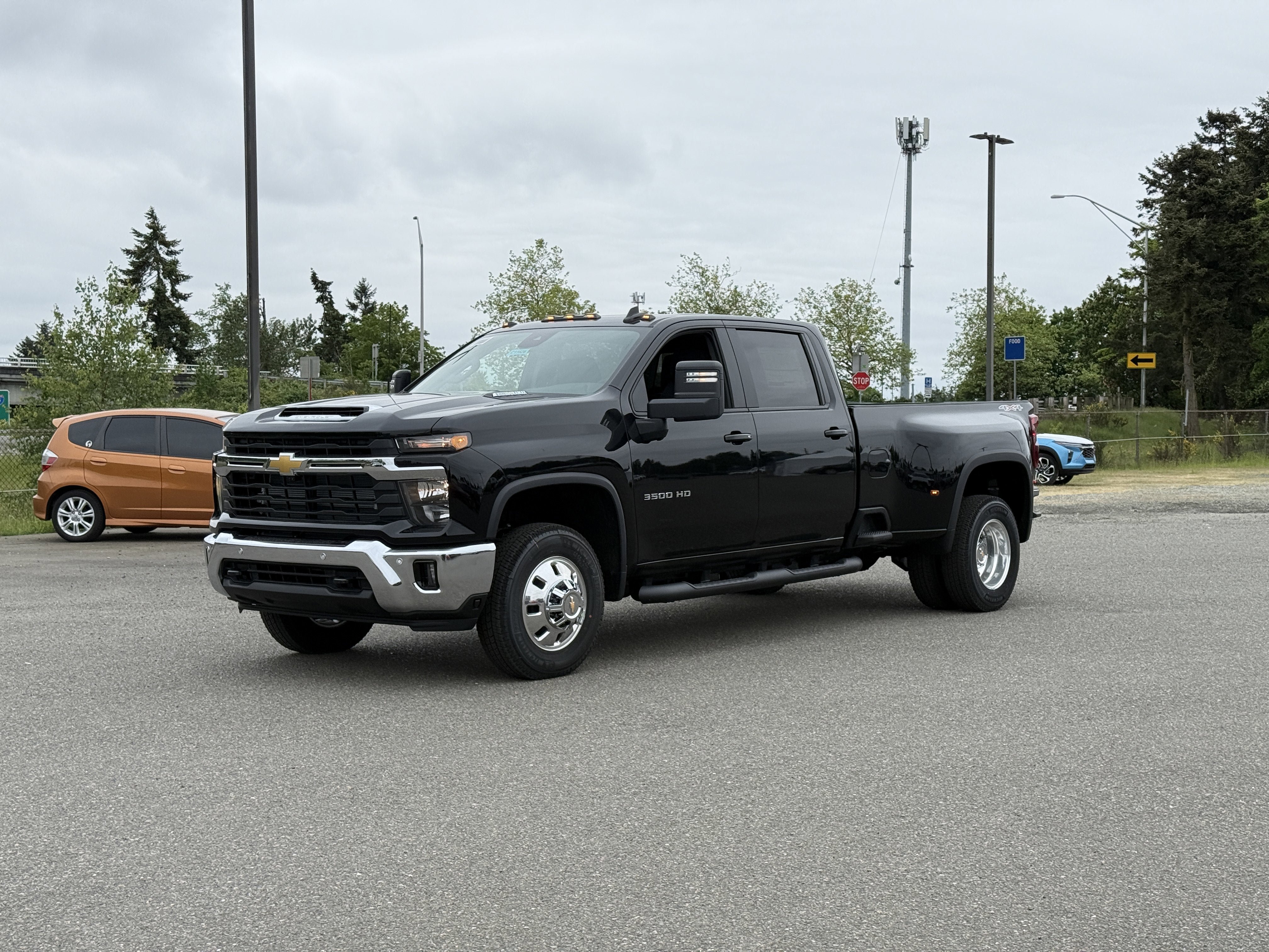 New 2026 Chevrolet Silverado 3500 LT w/ All Star Edition AWD/4WD image 44