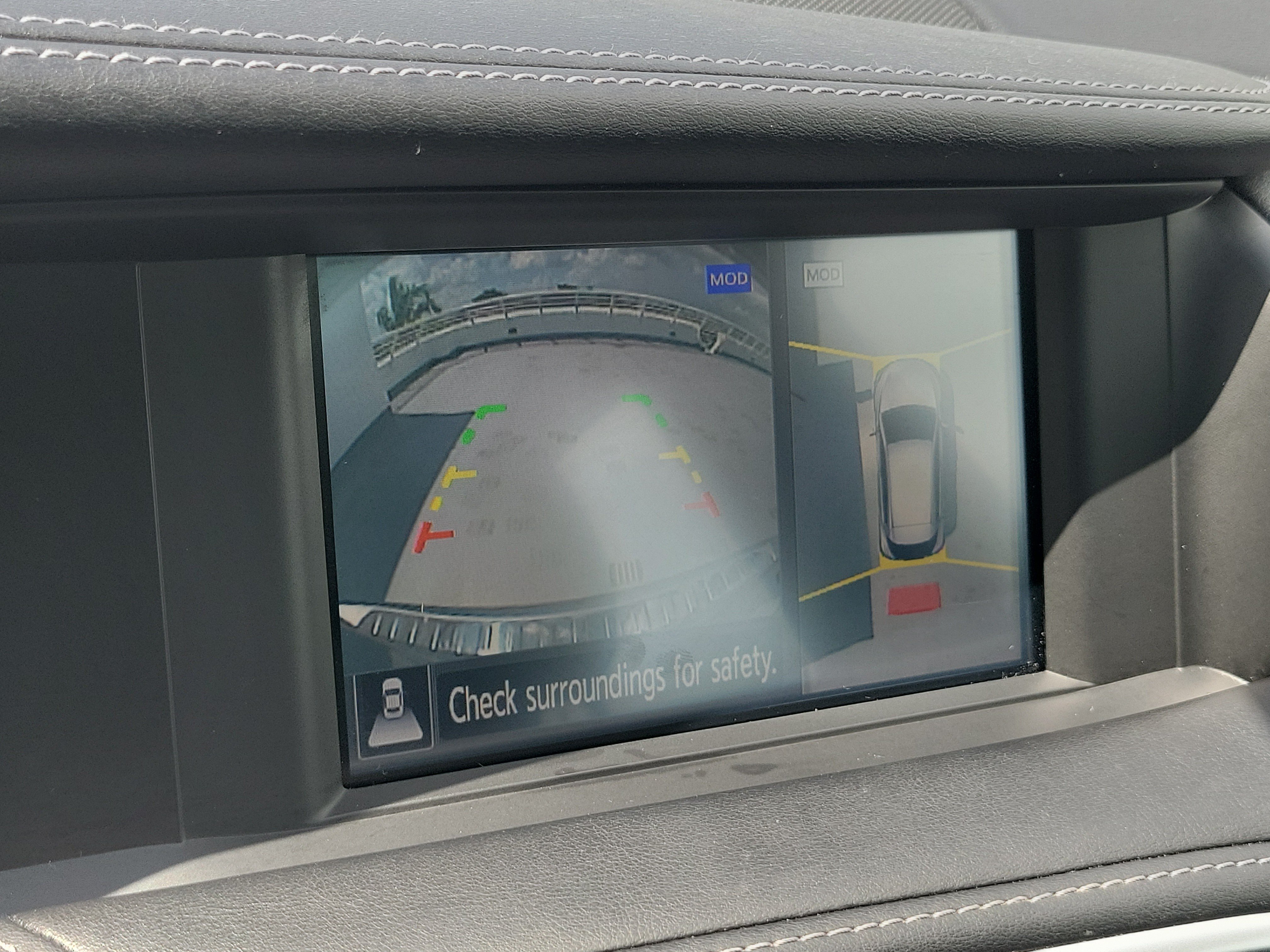 Used 2019 INFINITI QX30 w/ Cargo Package FWD image 30