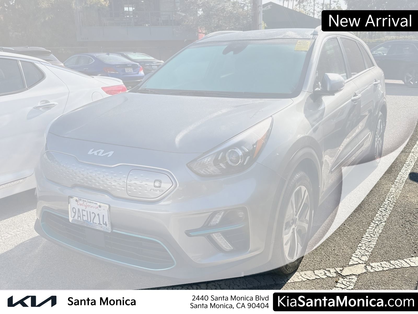 Certified 2022 Kia Niro EX FWD image 3