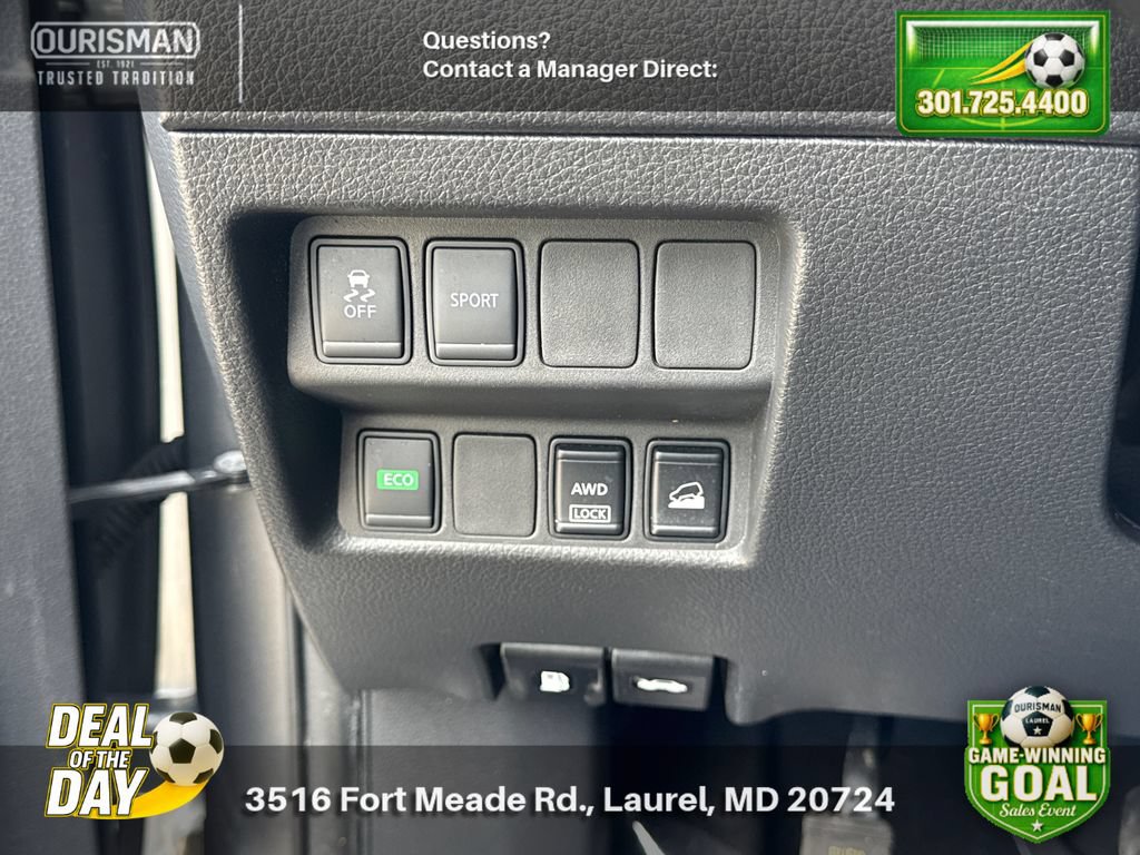 Used 2016 Nissan Rogue S w/ Appearance Package AWD/4WD image 25
