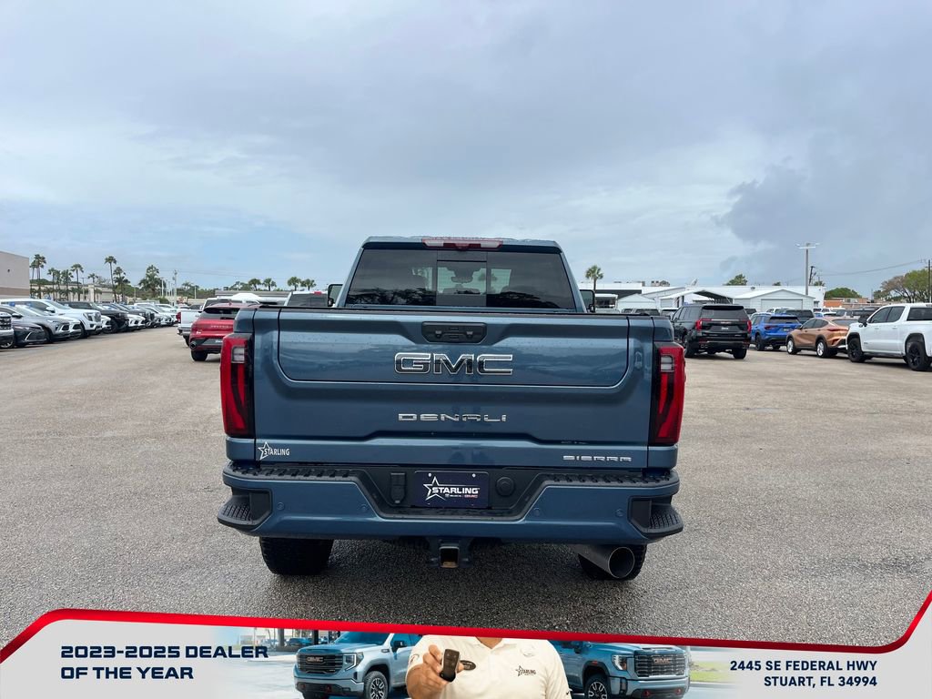 Used 2025 GMC Sierra 2500 Denali Ultimate image 6