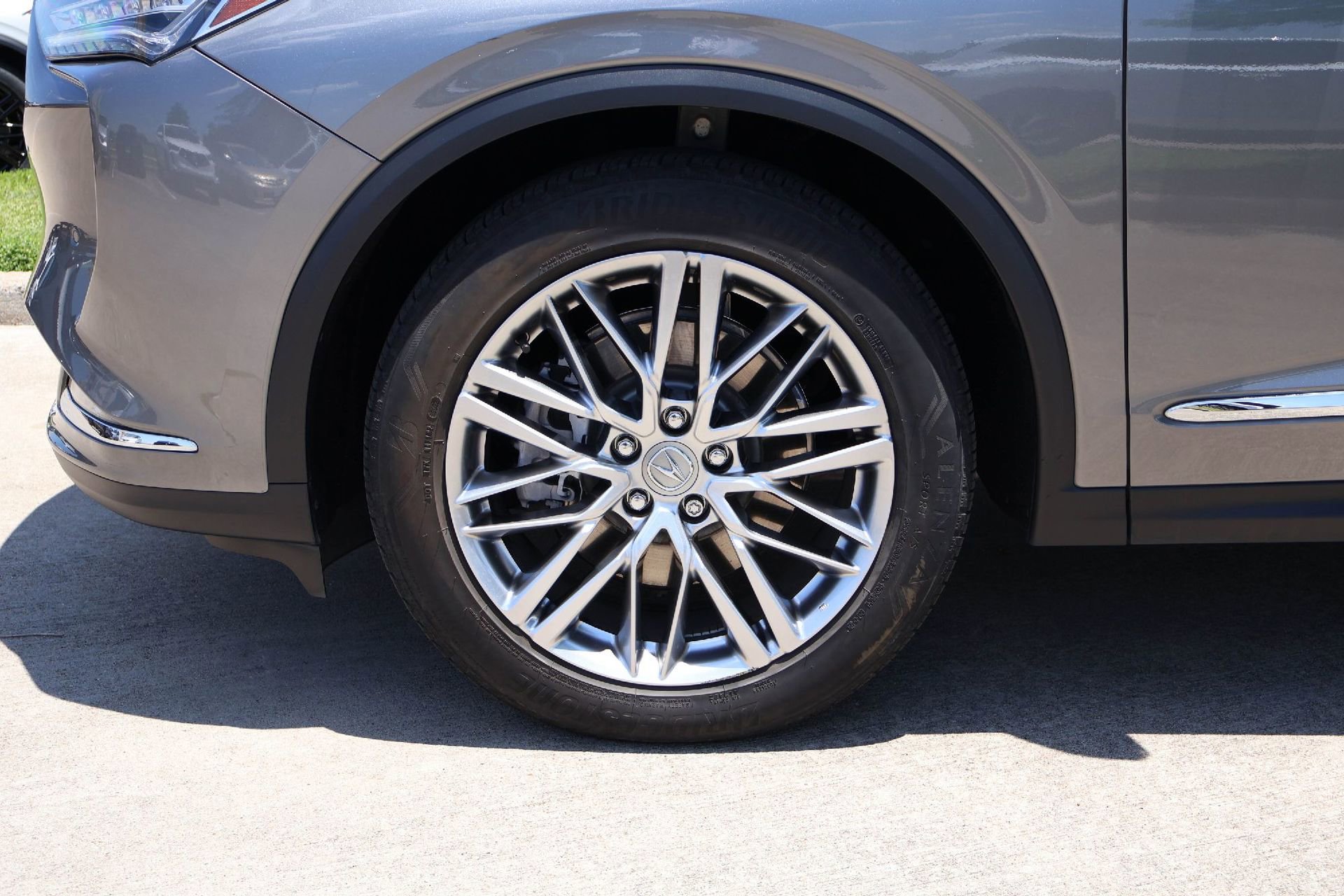 Used 2023 Acura MDX SH-AWD w/ Advance Package image 8