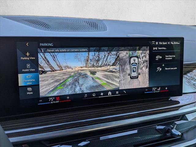 Certified 2026 BMW X5 xDrive50e w/ Premium Package image 16