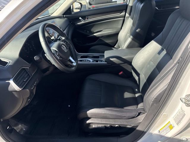 Used 2019 Honda Accord Touring image 17
