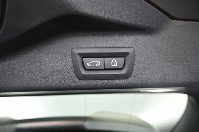 Used 2023 BMW X5 M w/ Executive Package AWD/4WD image 40