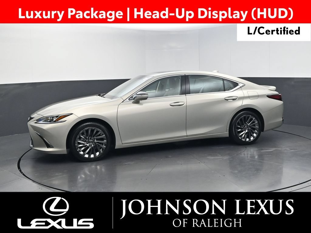 Used 2025 Lexus ES 300h w/ Technology Package FWD image 2
