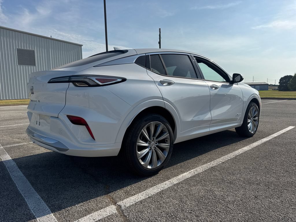 New 2026 Buick Envista Sport Touring FWD image 7
