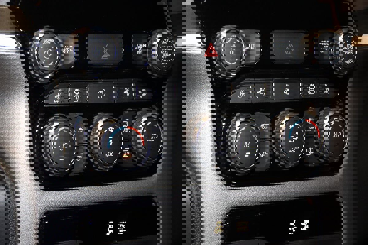 Used 2024 RAM 1500 Laramie image 52