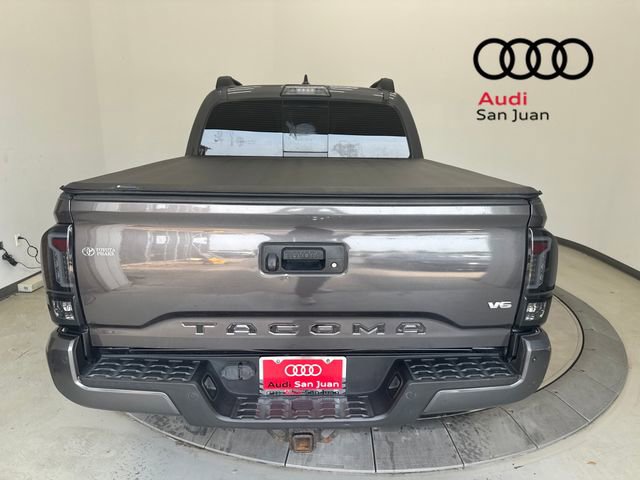 Used 2018 Toyota Tacoma TRD Off-Road w/ Technology Package AWD/4WD image 36