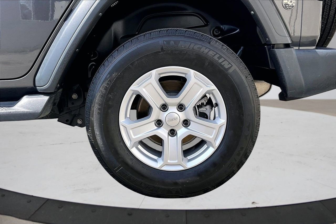 Certified 2022 Jeep Wrangler Sport S w/ Sun And Sound Package image 35